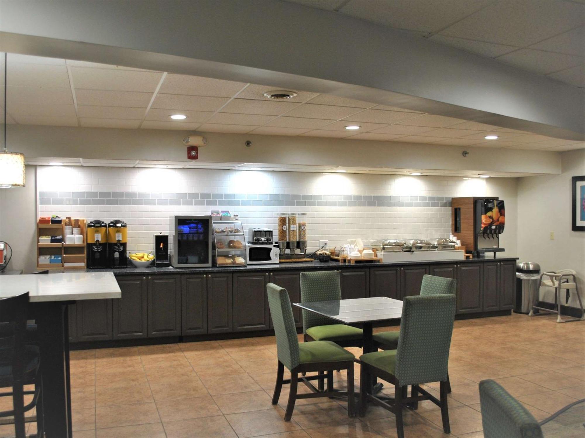 Best Western Owego Inn Kültér fotó